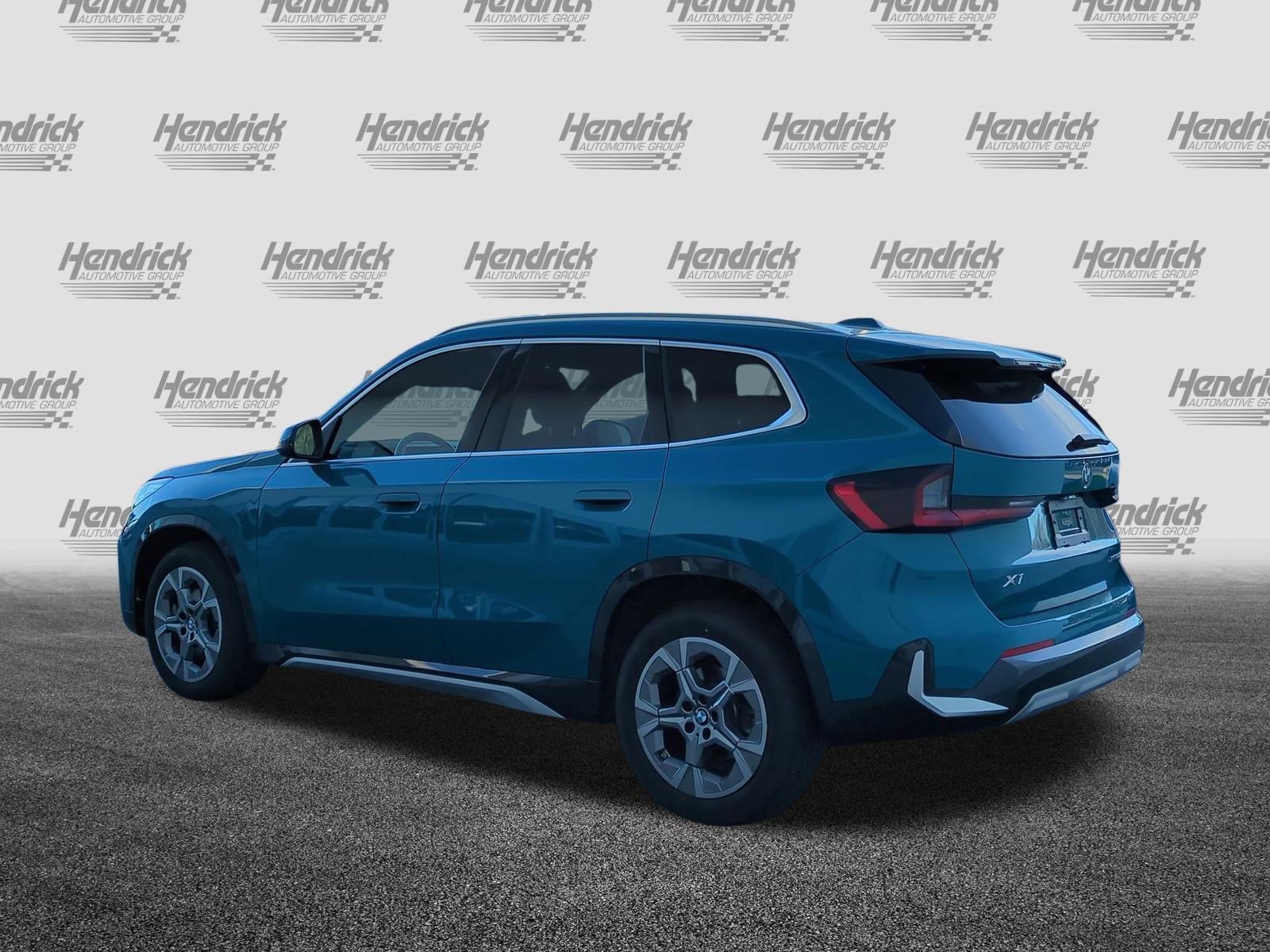 Used 2025 BMW X1 xDrive28i image 8