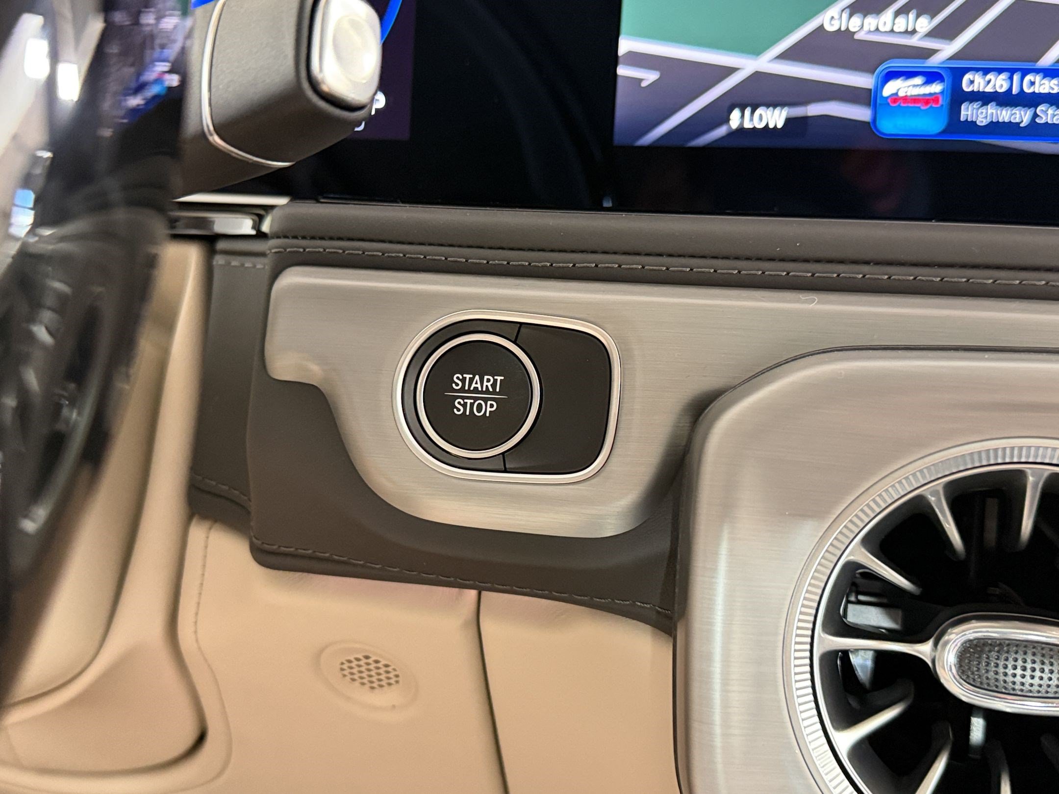 New 2027 Mercedes-Benz G 580 e image 16