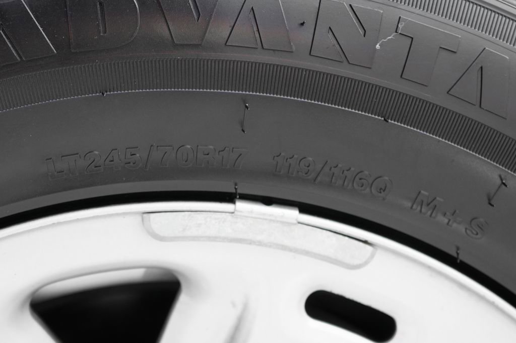 Used 2020 Nissan NV 2500 SV w/ Navigation Package image 38