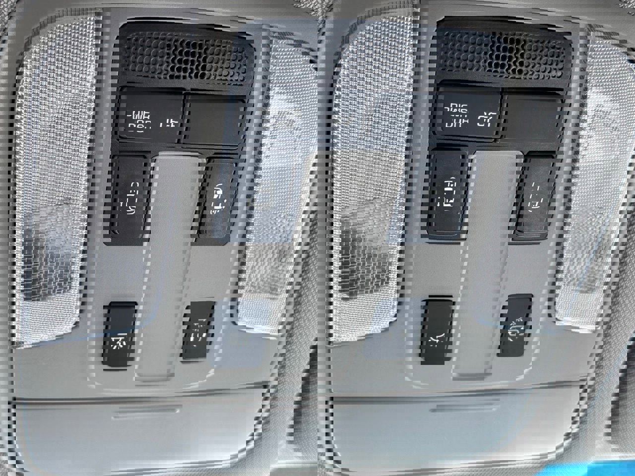 Used 2016 Kia Sedona LX w/ LX Convenience Package image 33