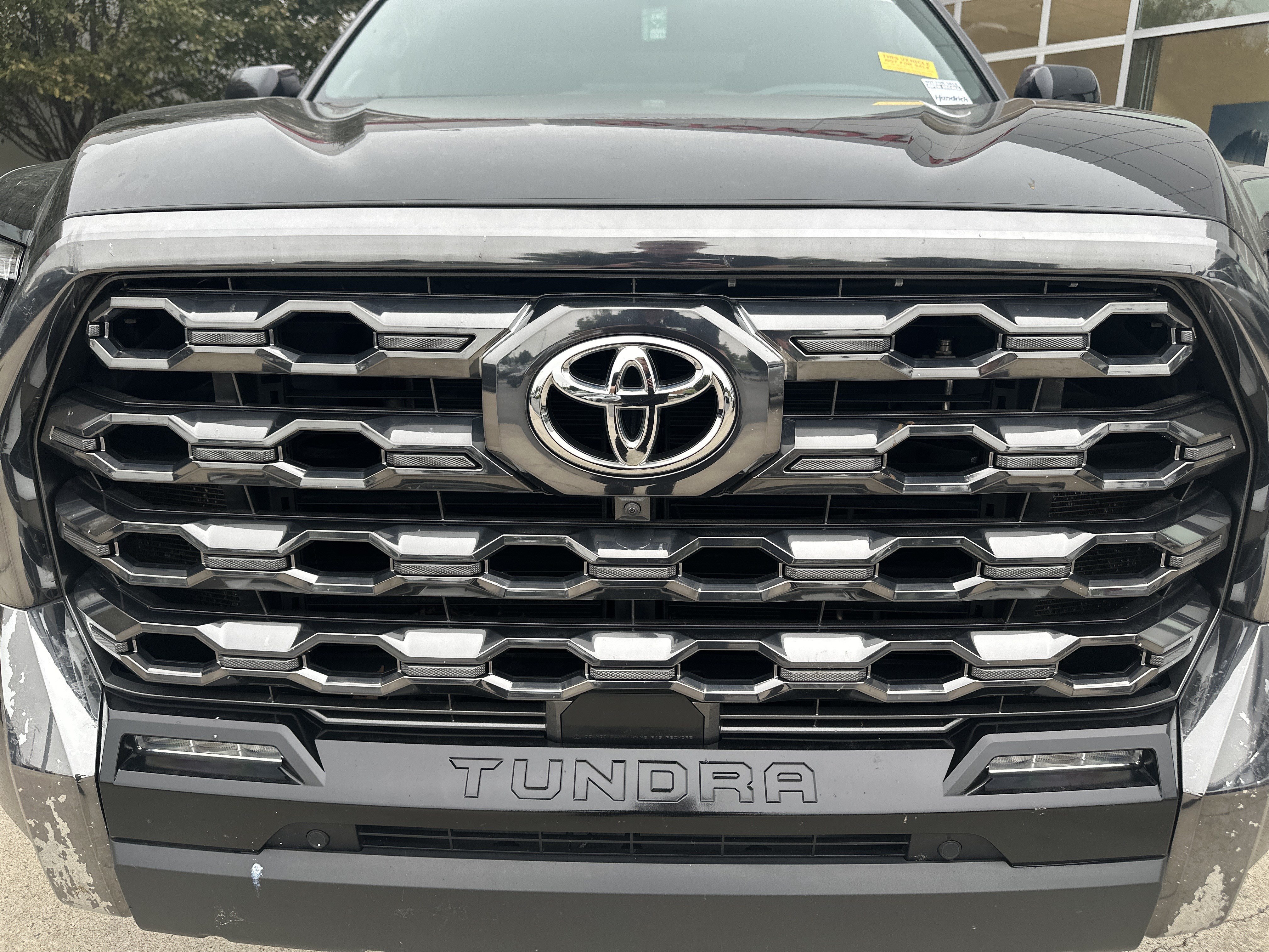 Used 2024 Toyota Tundra Platinum AWD/4WD image 34