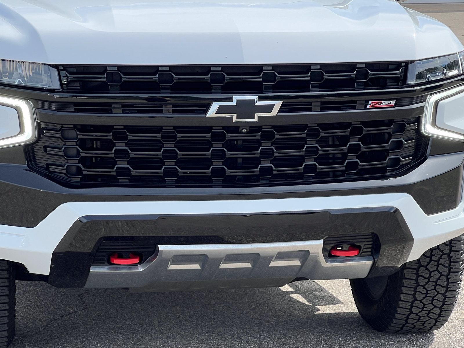 Certified 2024 Chevrolet Suburban Z71 w/ Off-Road Capability Package AWD/4WD image 51