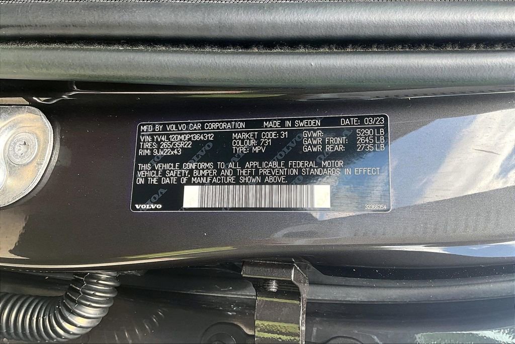 Used 2023 Volvo XC60 B5 Ultimate FWD image 45