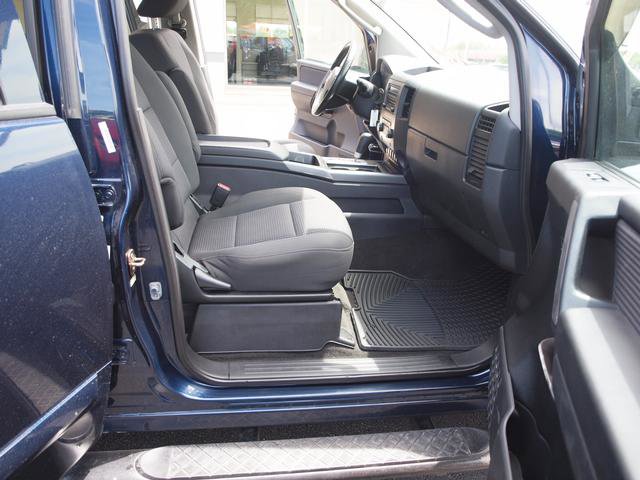 Used 2011 Nissan Titan S AWD/4WD image 6