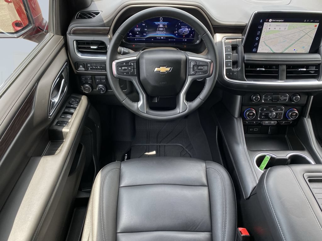 Used 2024 Chevrolet Tahoe LT AWD/4WD image 12