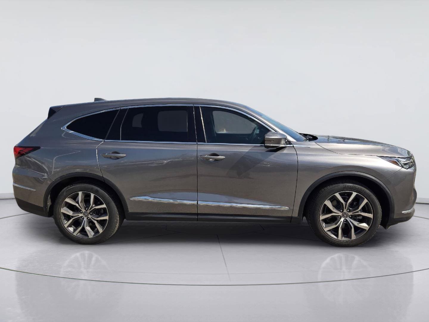 Used 2024 Acura MDX w/ Technology Package FWD image 4