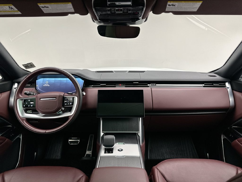 Certified 2025 Land Rover Range Rover SE AWD/4WD image 20
