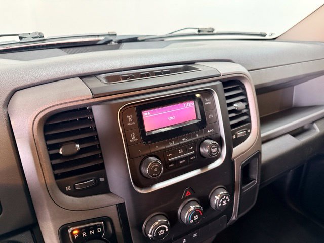 Used 2018 RAM 1500 Express AWD/4WD image 26