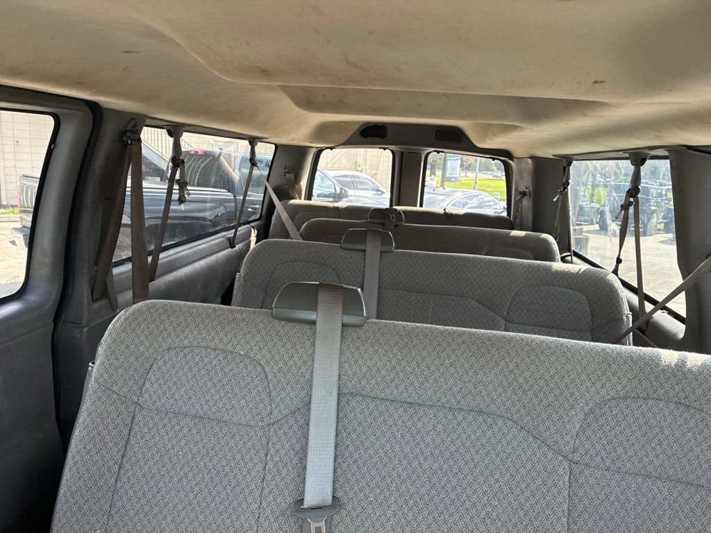 Used 2017 Chevrolet Express 3500 LT w/ LT Preferred Equipment Group RWD image 27