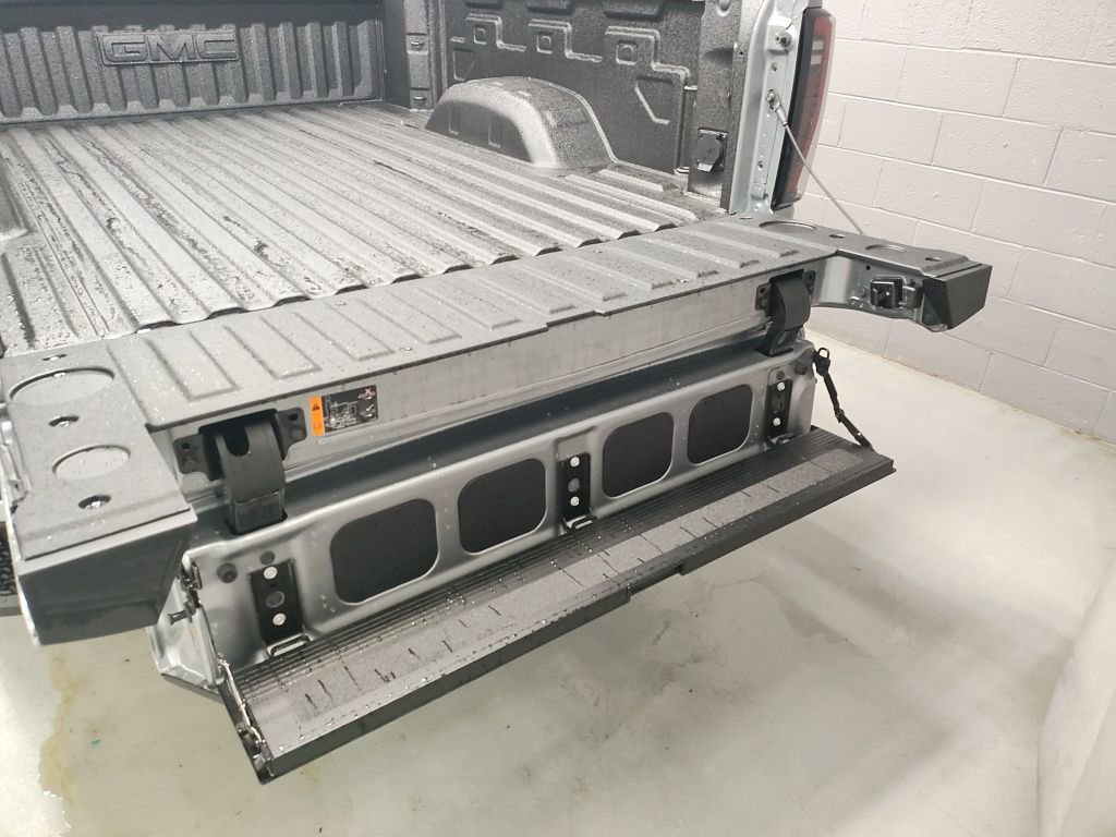 New 2026 GMC Sierra 2500 AT4 w/ Technology Package image 22