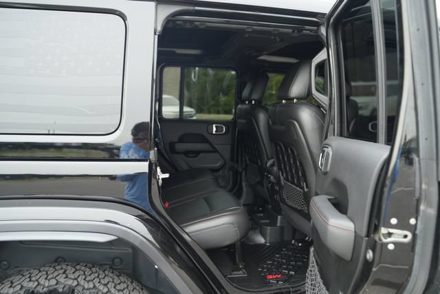 Used 2022 Jeep Wrangler Unlimited Rubicon w/ Xtreme Recon 35" Tire Package AWD/4WD image 23