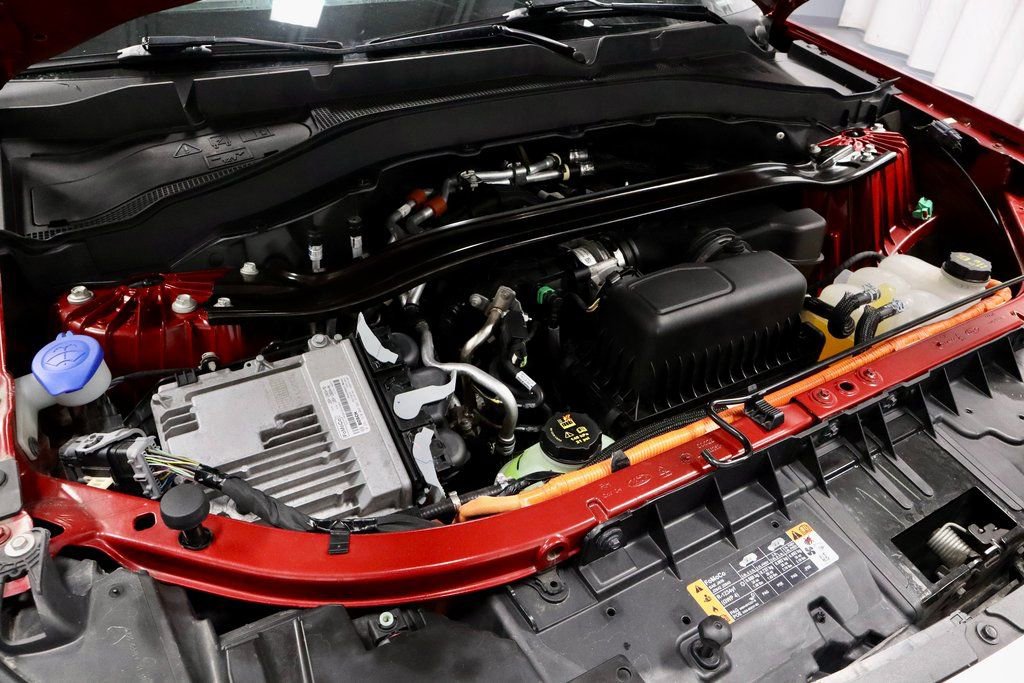 Certified 2022 Ford Explorer Platinum w/ Technology Package image 17