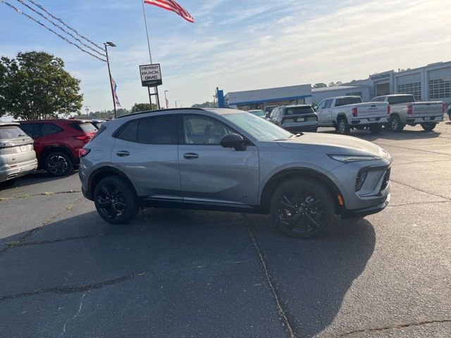 New 2026 Buick Envision Sport Touring image 2