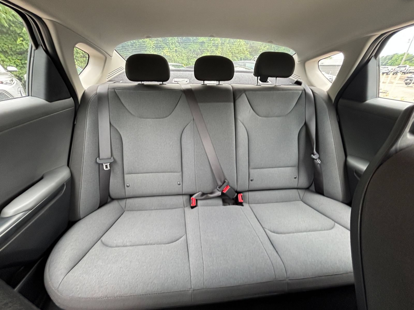 Used 2025 Kia K4 FWD image 37