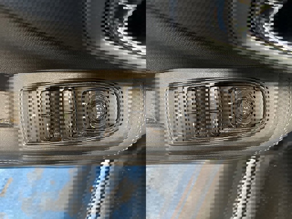 Used 2021 Subaru Forester Premium w/ Popular Package #1 image 26