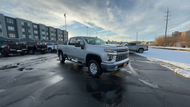 Used 2021 Chevrolet Silverado 2500 LTZ image 2