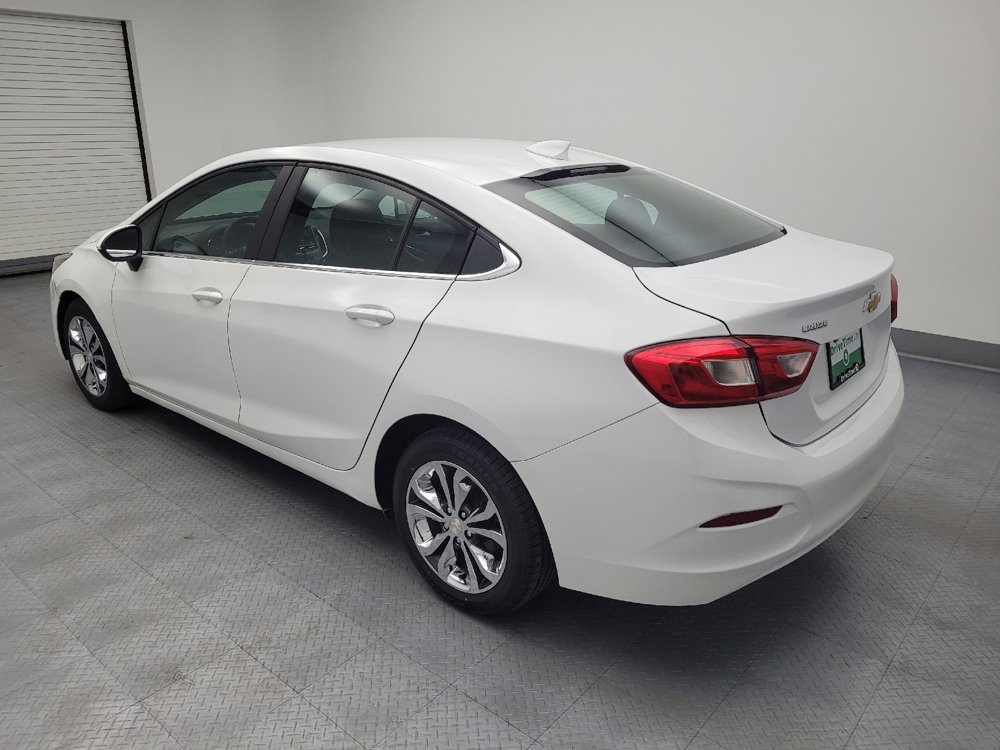 Used 2019 Chevrolet Cruze LT FWD image 3