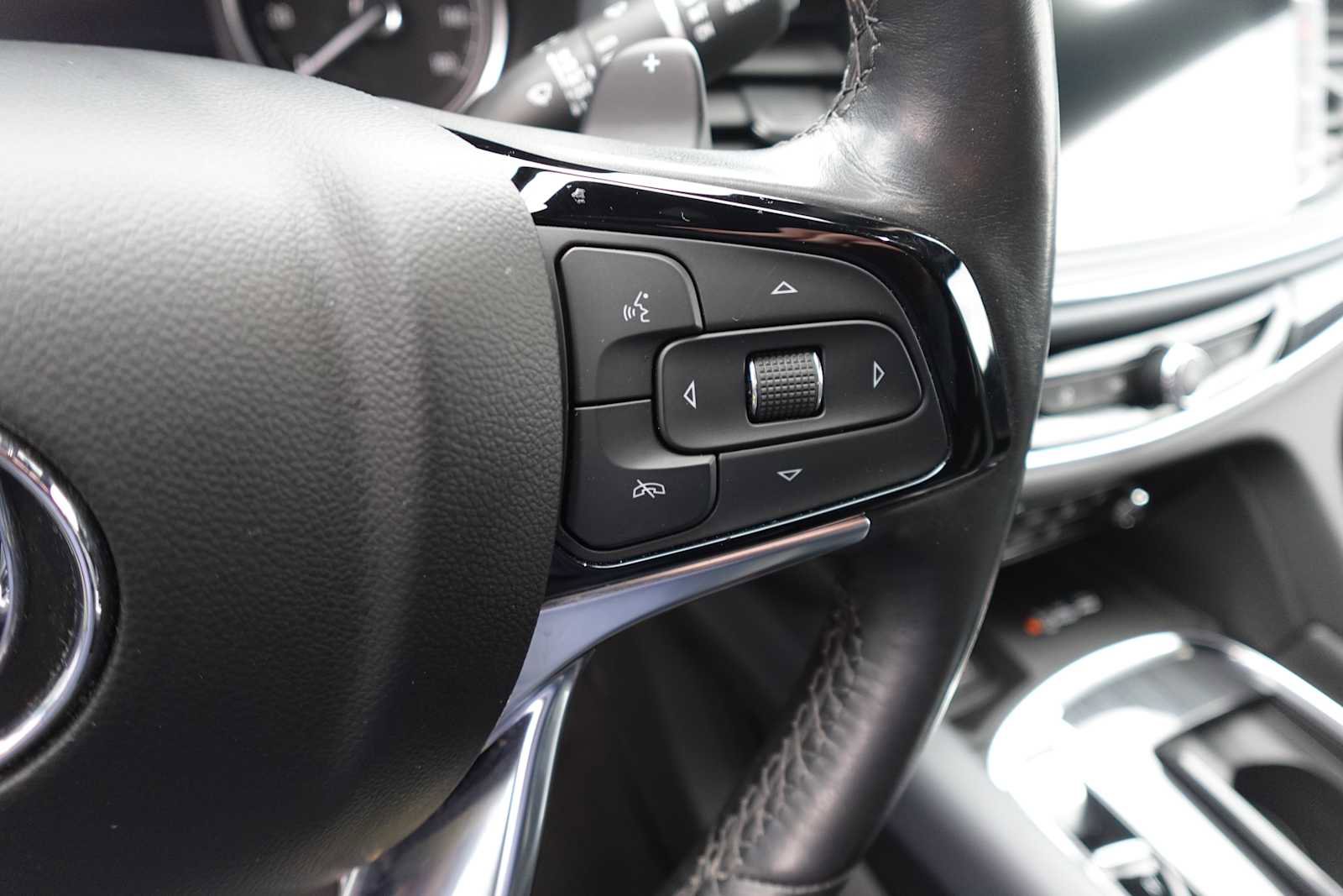 Used 2023 Buick Enclave Essence w/ Experience Buick Package image 16