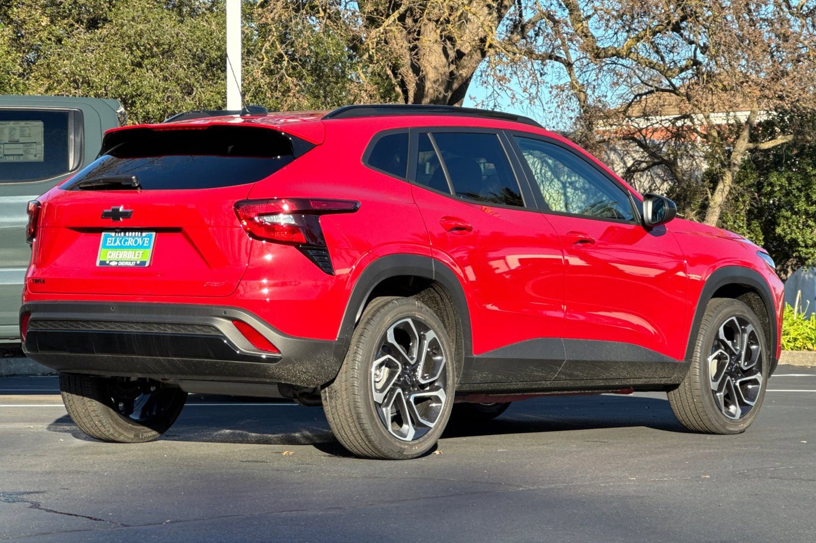 New 2026 Chevrolet Trax RS w/ Sunroof Package image 3