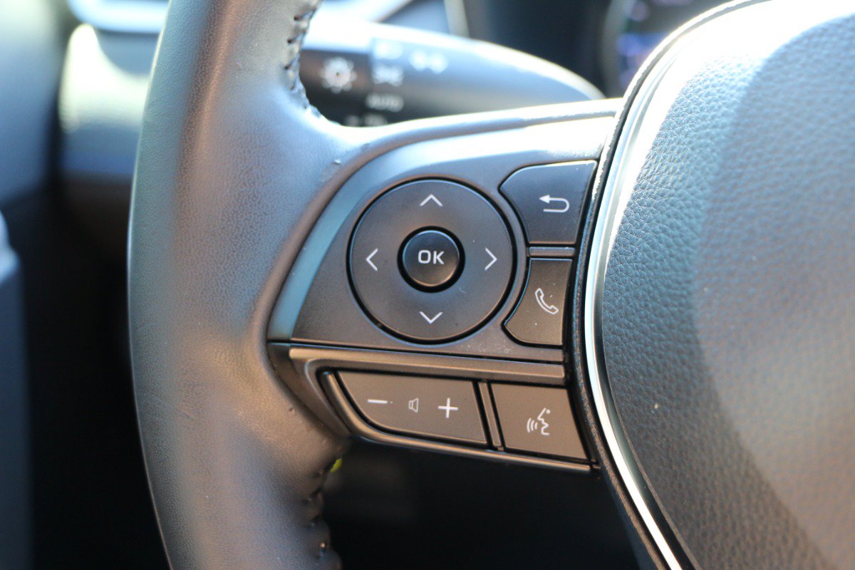 Used 2022 Toyota RAV4 SE AWD/4WD image 18