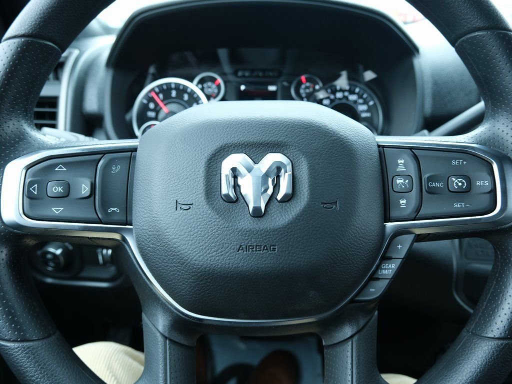 Used 2026 RAM 2500 Warlock AWD/4WD image 14