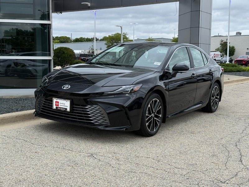 Used 2025 Toyota Camry XLE w/ Premium Plus Package AWD/4WD image 7