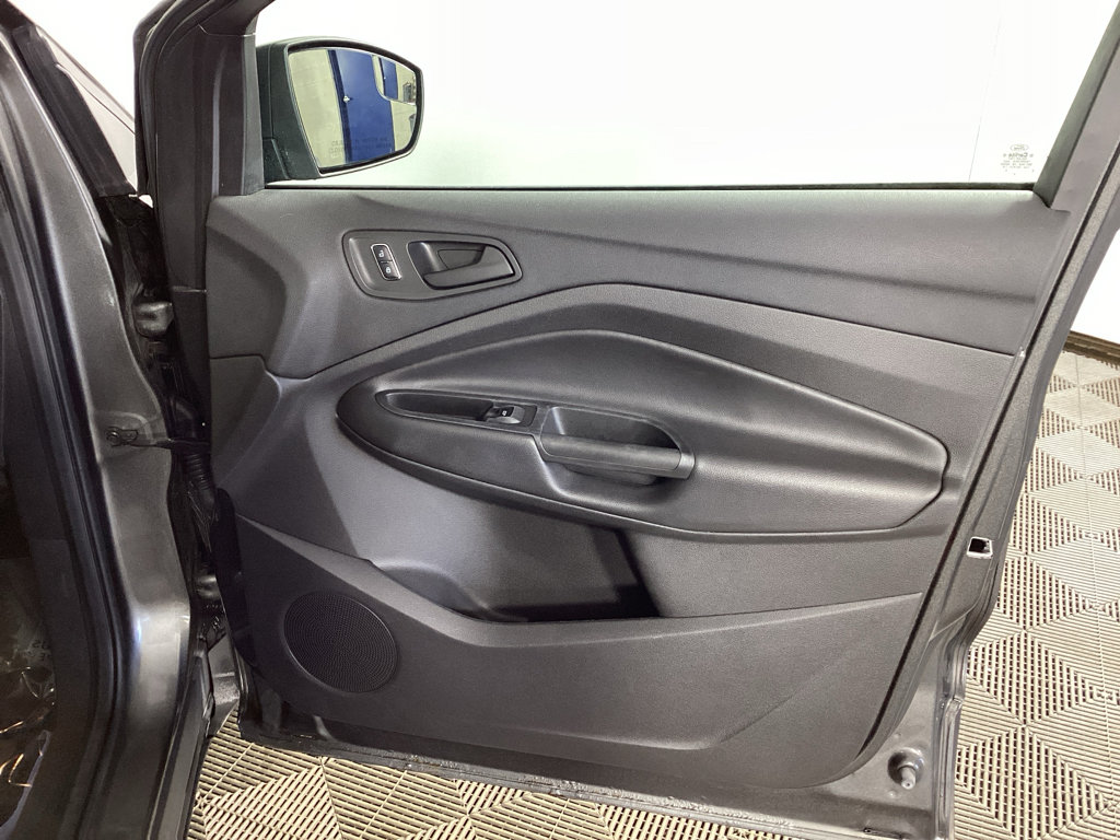 Used 2016 Ford Escape S FWD image 8