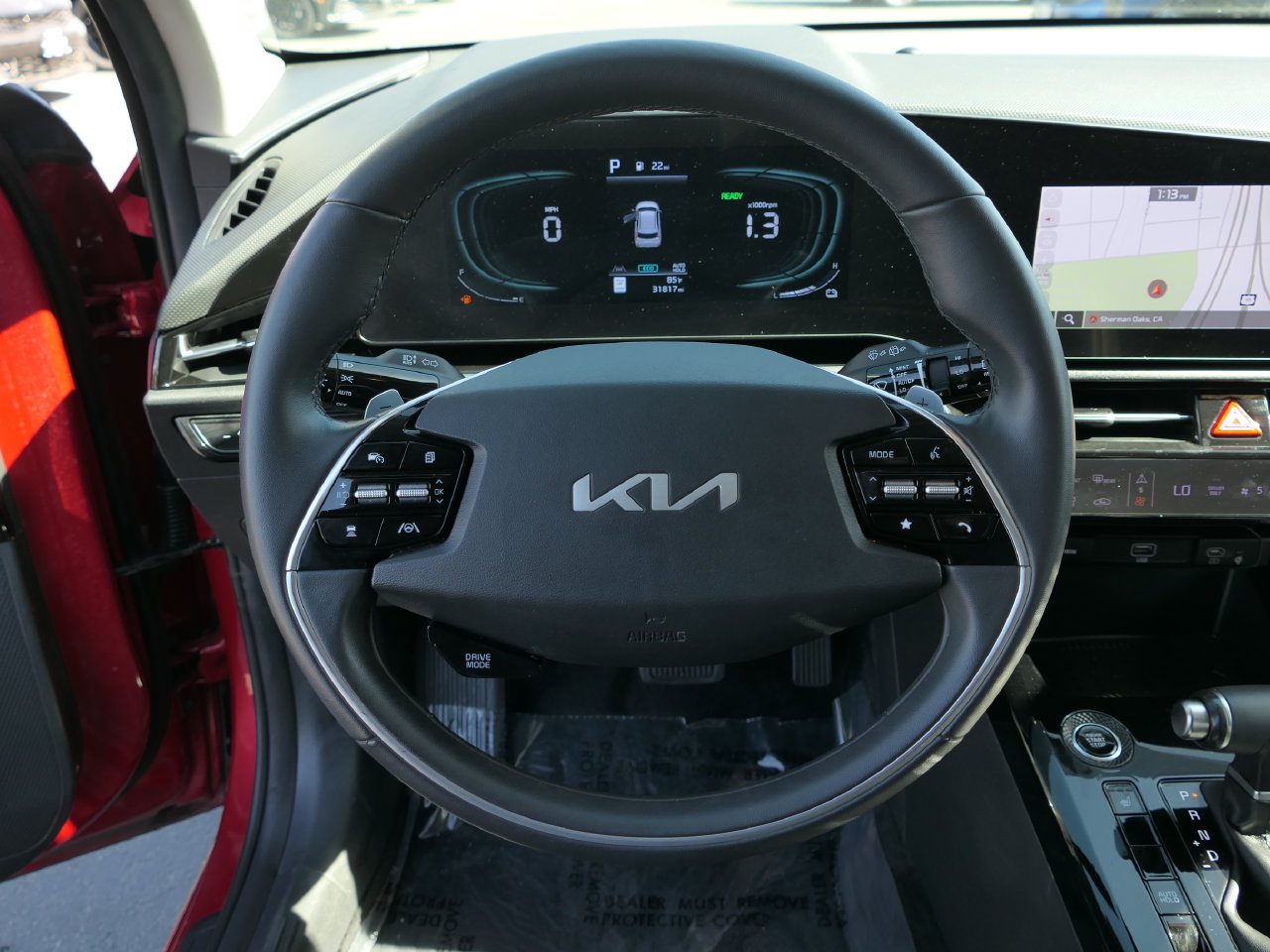 Certified 2024 Kia Niro EX FWD image 17