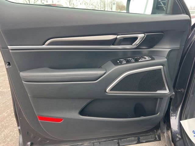 Certified 2025 Kia Telluride S image 30