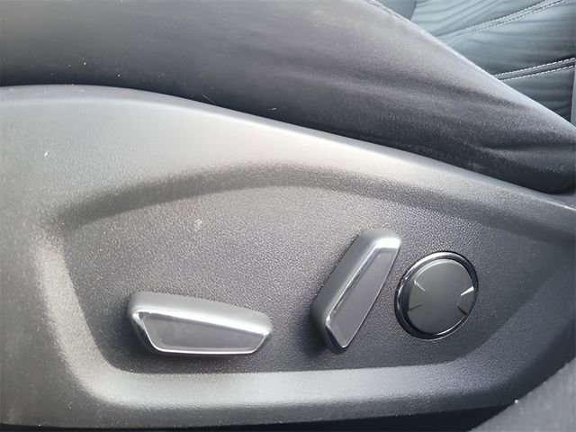 Used 2016 Ford Fusion SE FWD image 21