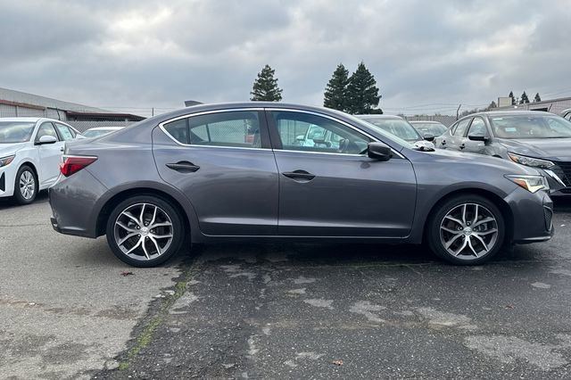 Used 2019 Acura ILX w/ Premium Package image 3