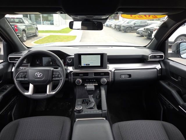Used 2025 Toyota 4Runner SR5 AWD/4WD image 20