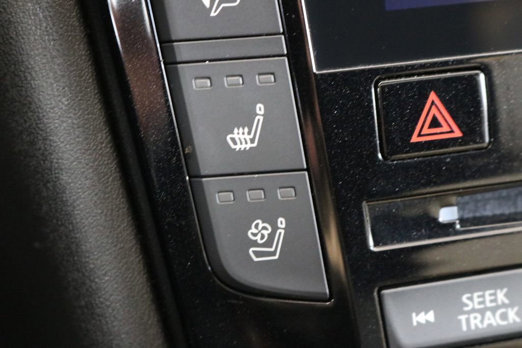 Certified 2025 INFINITI QX55 Essential image 56