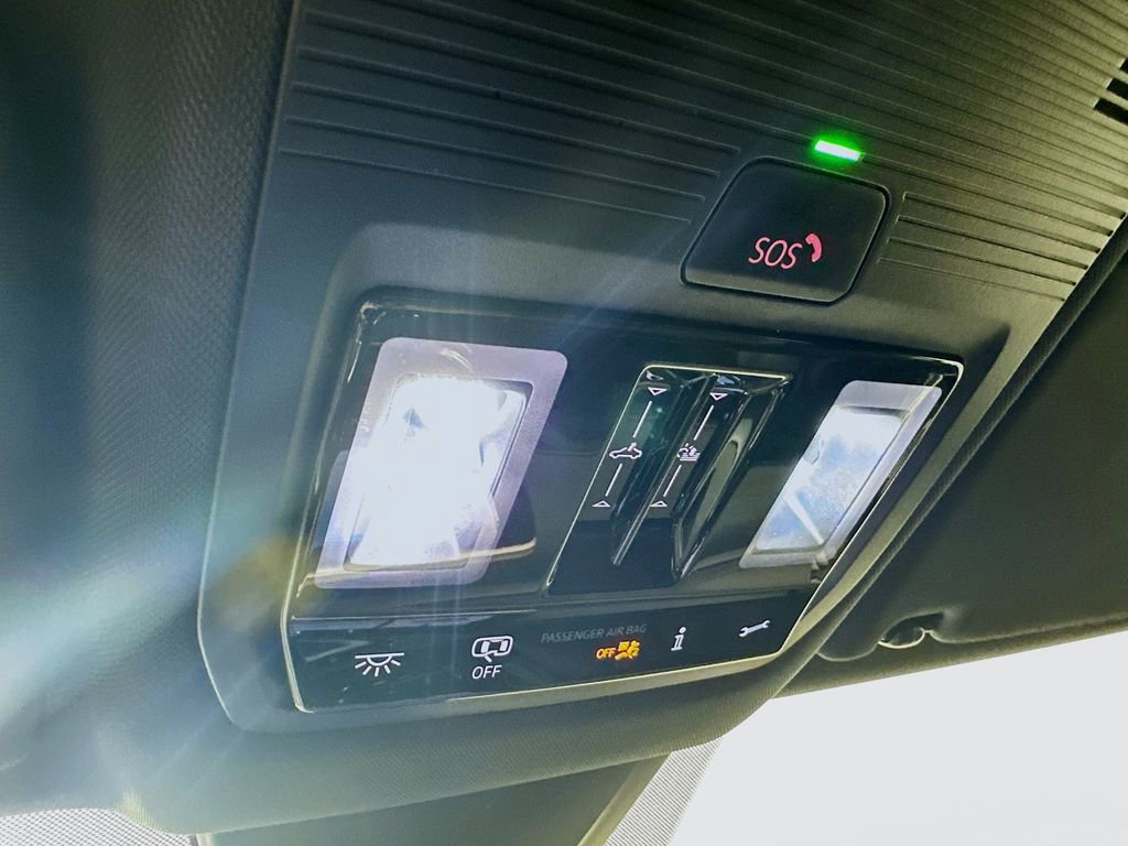 New 2026 Volkswagen Atlas Cross Sport SE image 17