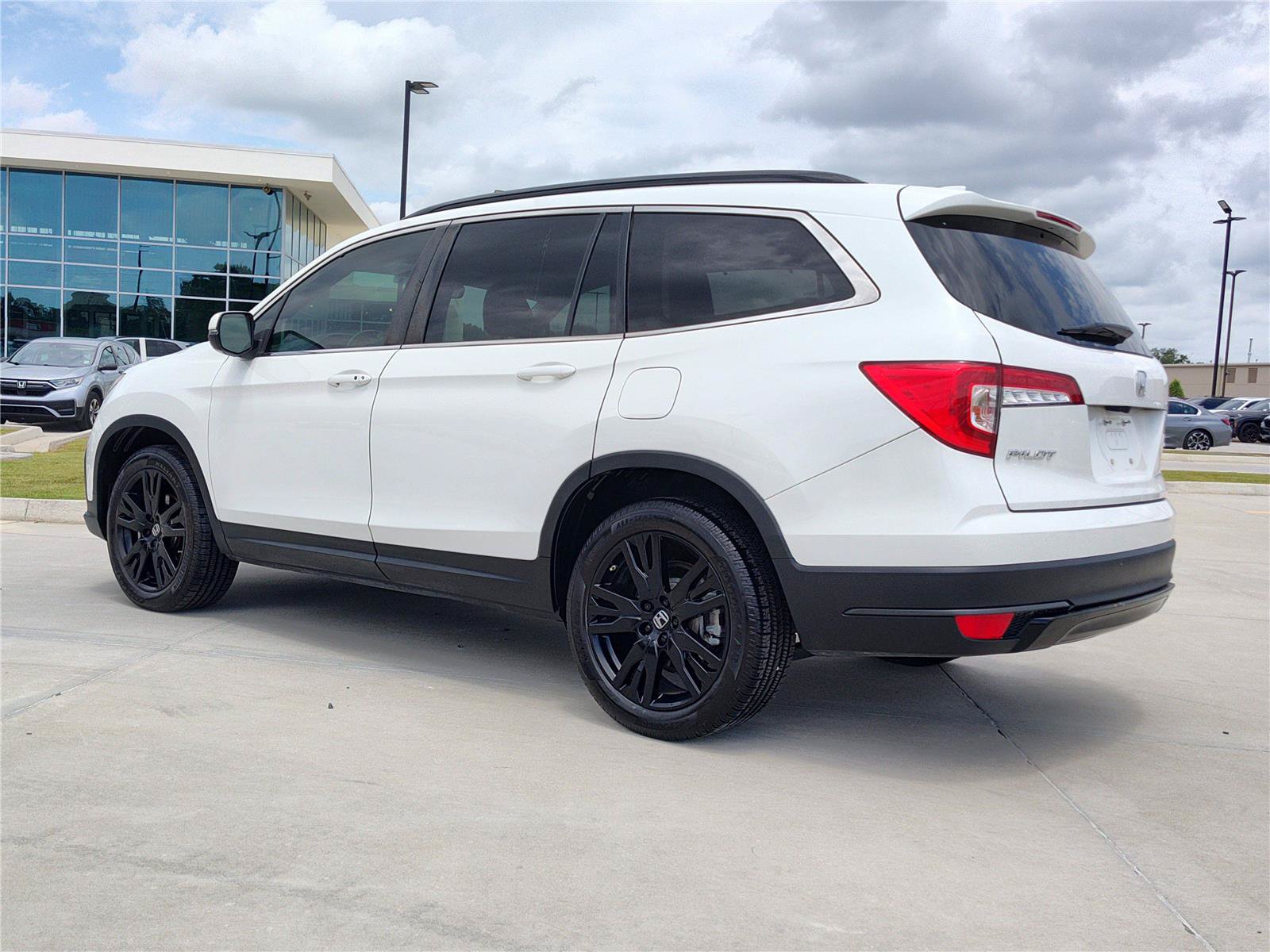 Used 2021 Honda Pilot Special Edition image 4