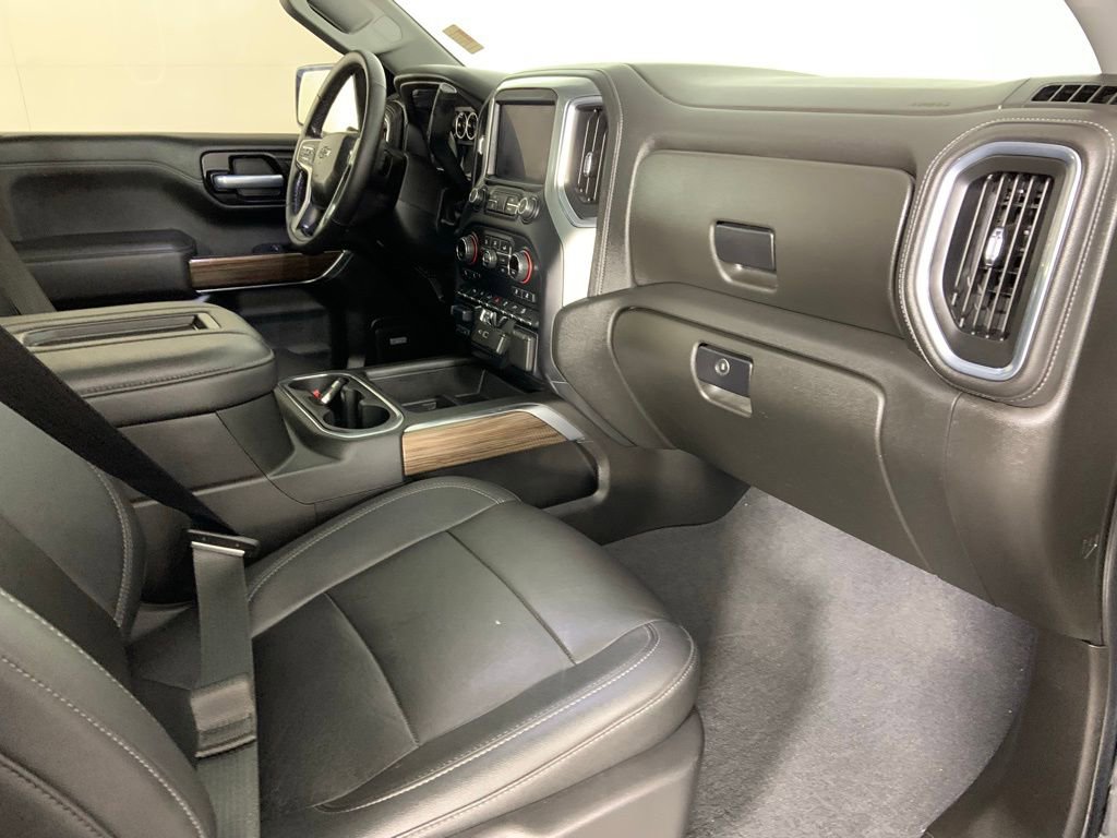 Used 2021 Chevrolet Silverado 1500 LT Trail Boss w/ Convenience Package II AWD/4WD image 28