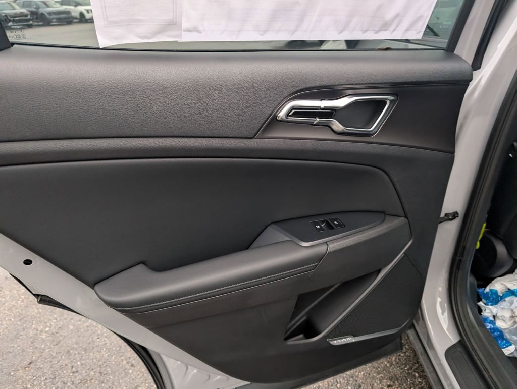 New 2026 Kia Sportage S AWD/4WD image 9