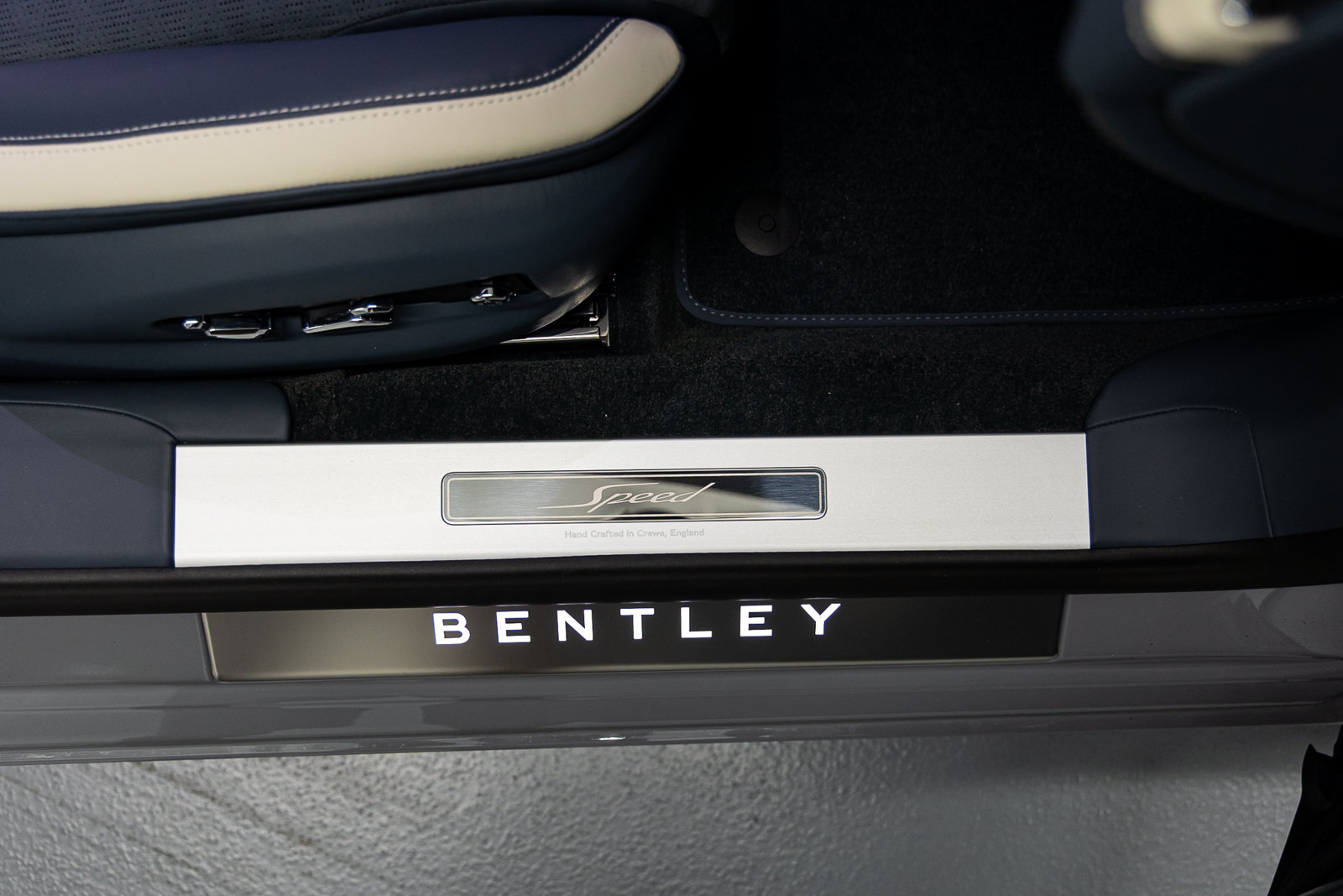 New 2026 Bentley Flying Spur Plug-In Hybrid AWD/4WD image 48