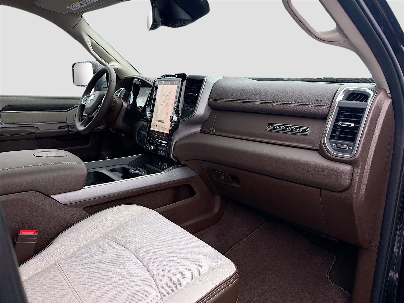 New 2026 RAM 3500 Laramie w/ Towing Technology Group image 21