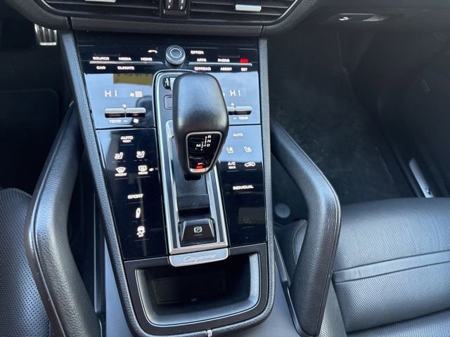 Used 2020 Porsche Cayenne S image 15