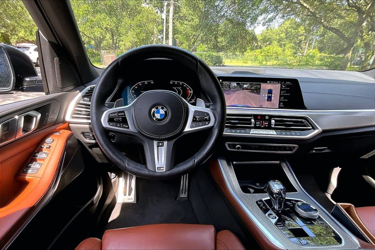 Used 2022 BMW X5 sDrive40i w/ M Sport Package RWD image 8