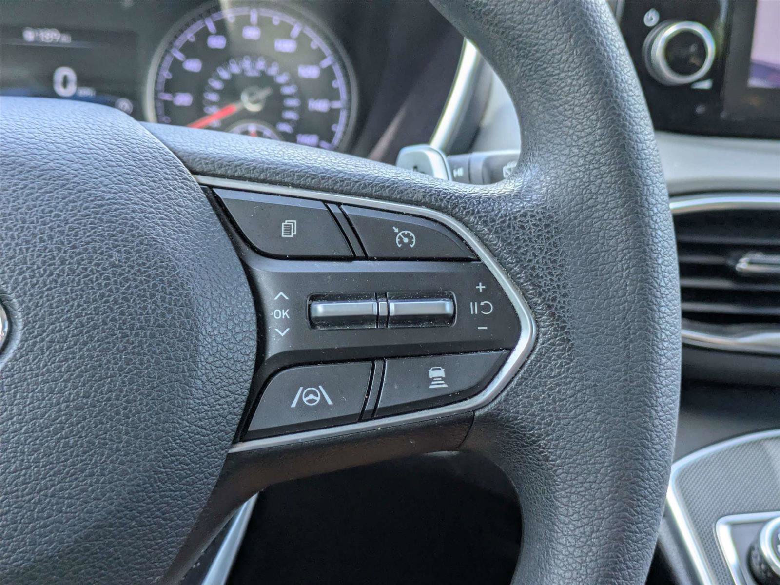 Used 2021 Hyundai Santa Fe SEL w/ Cargo Package FWD image 27