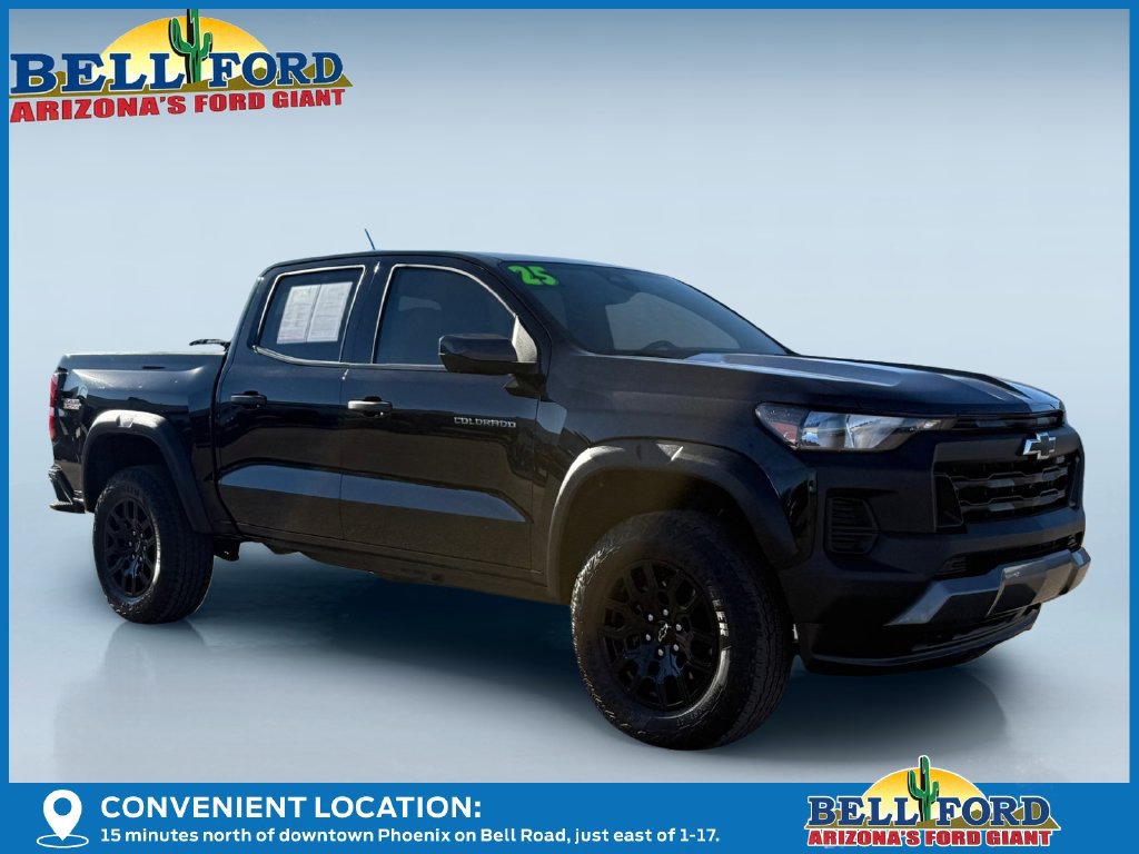 Used 2025 Chevrolet Colorado Trail Boss AWD/4WD image 4