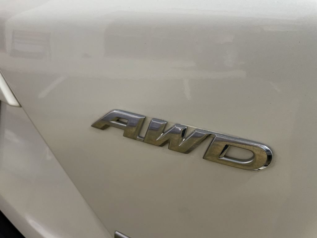 Used 2018 Honda CR-V Touring image 32