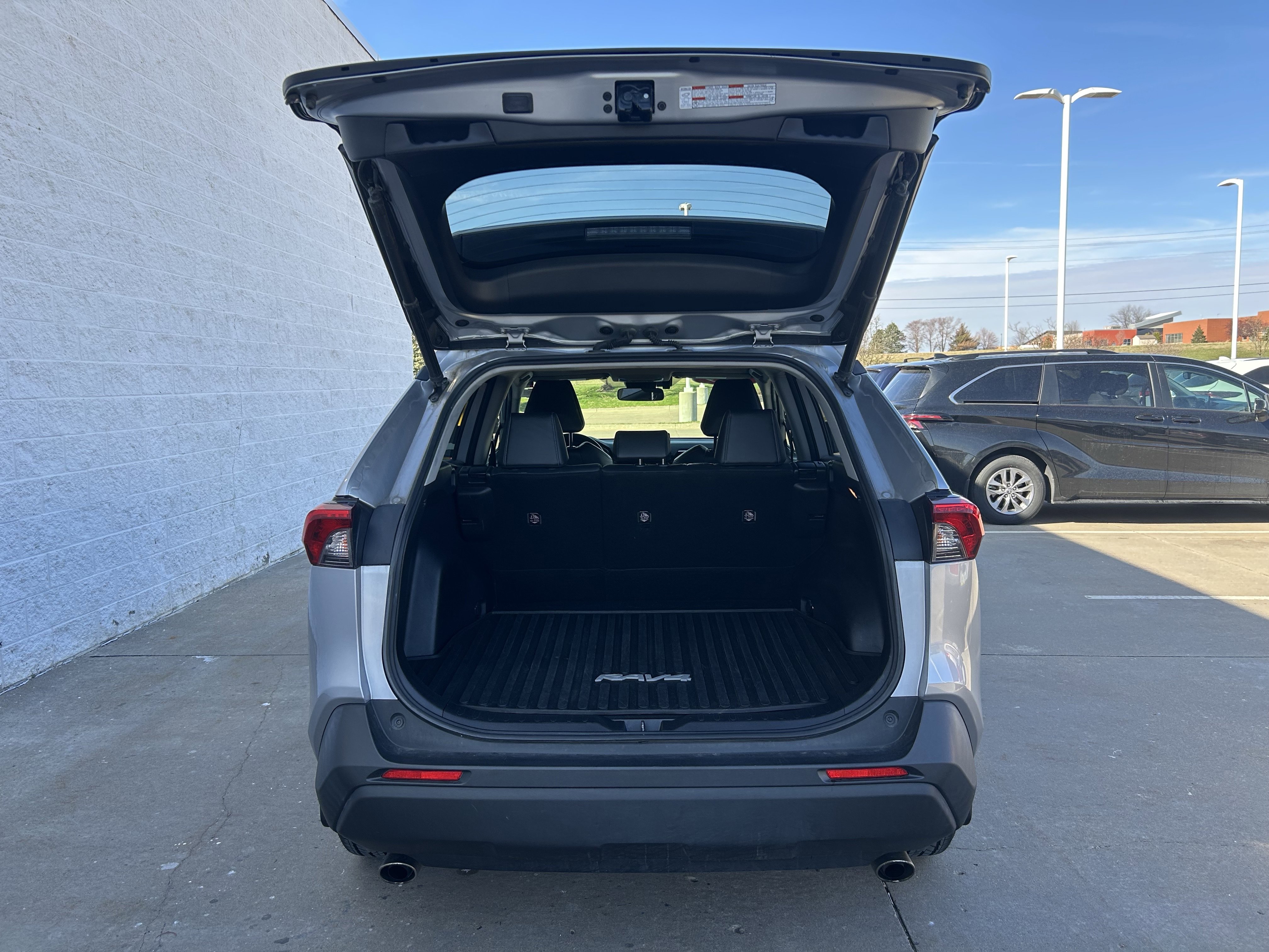 Certified 2019 Toyota RAV4 XLE Premium w/ Cold Weather Package image 16