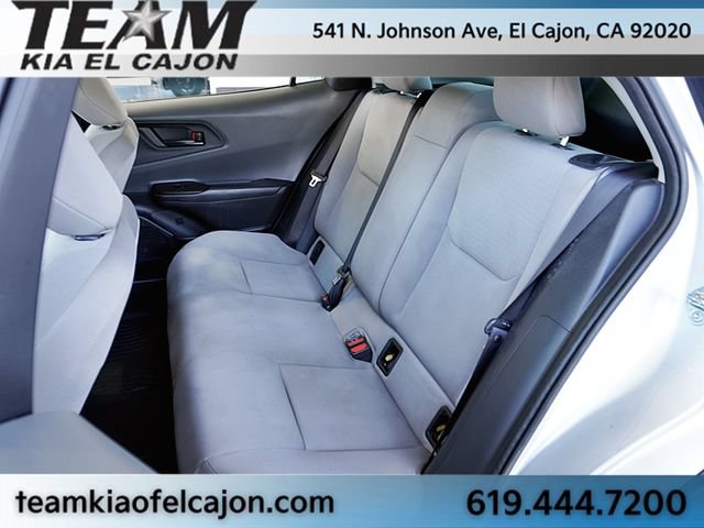 Used 2025 Toyota Prius LE FWD image 18