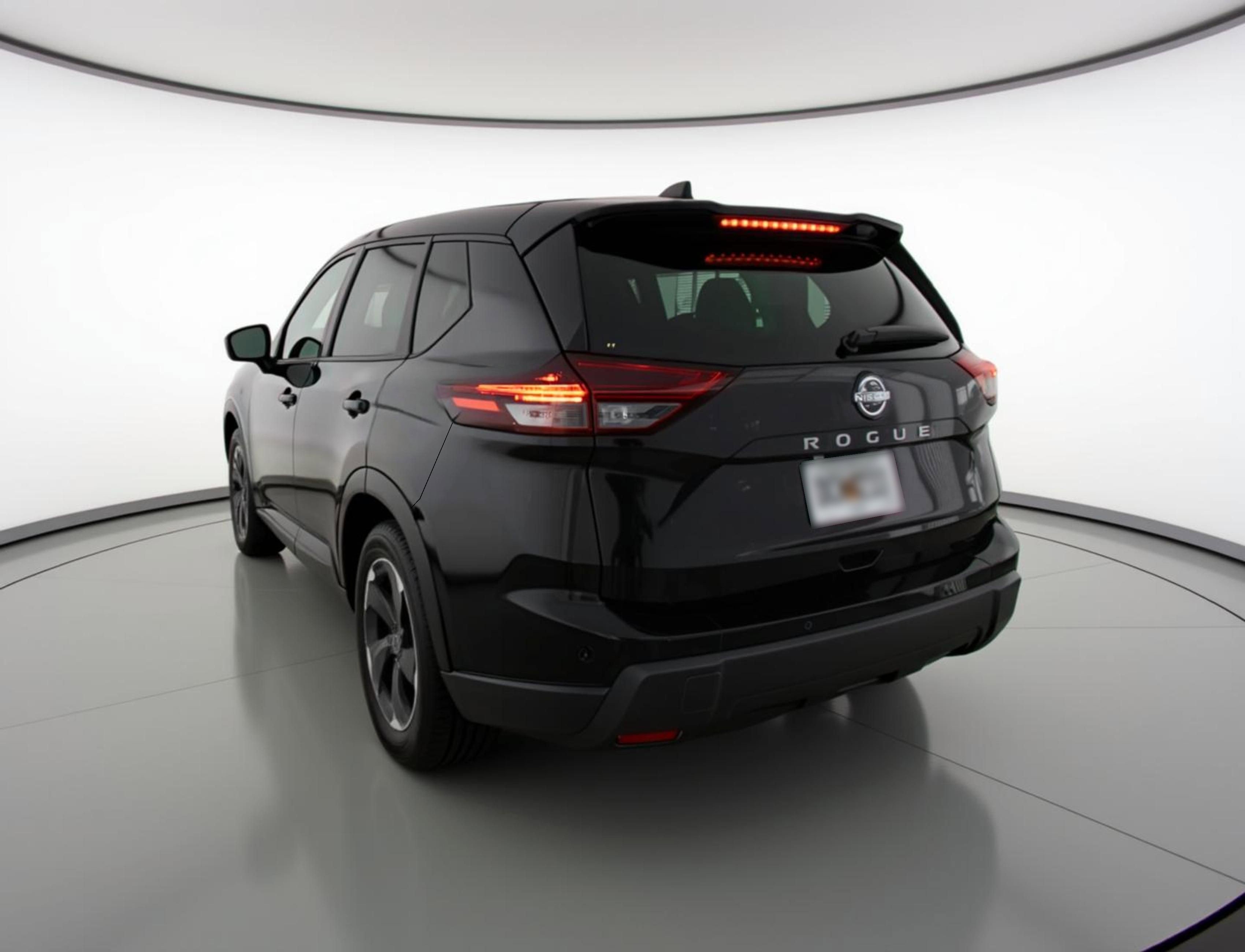 Used 2025 Nissan Rogue SV FWD image 6