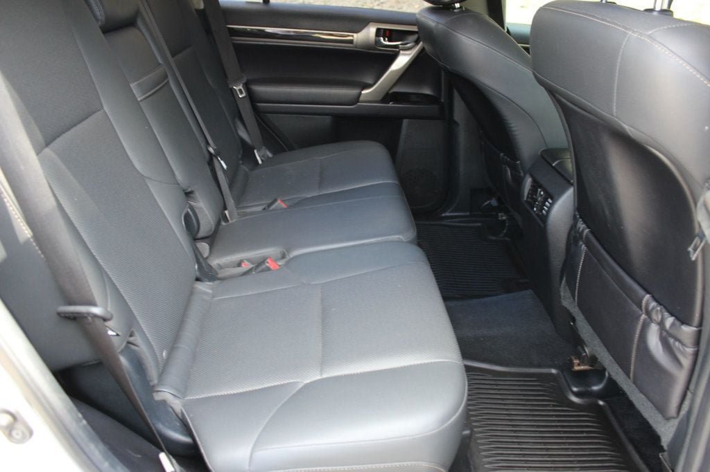 Used 2017 Lexus GX 460 AWD/4WD image 26