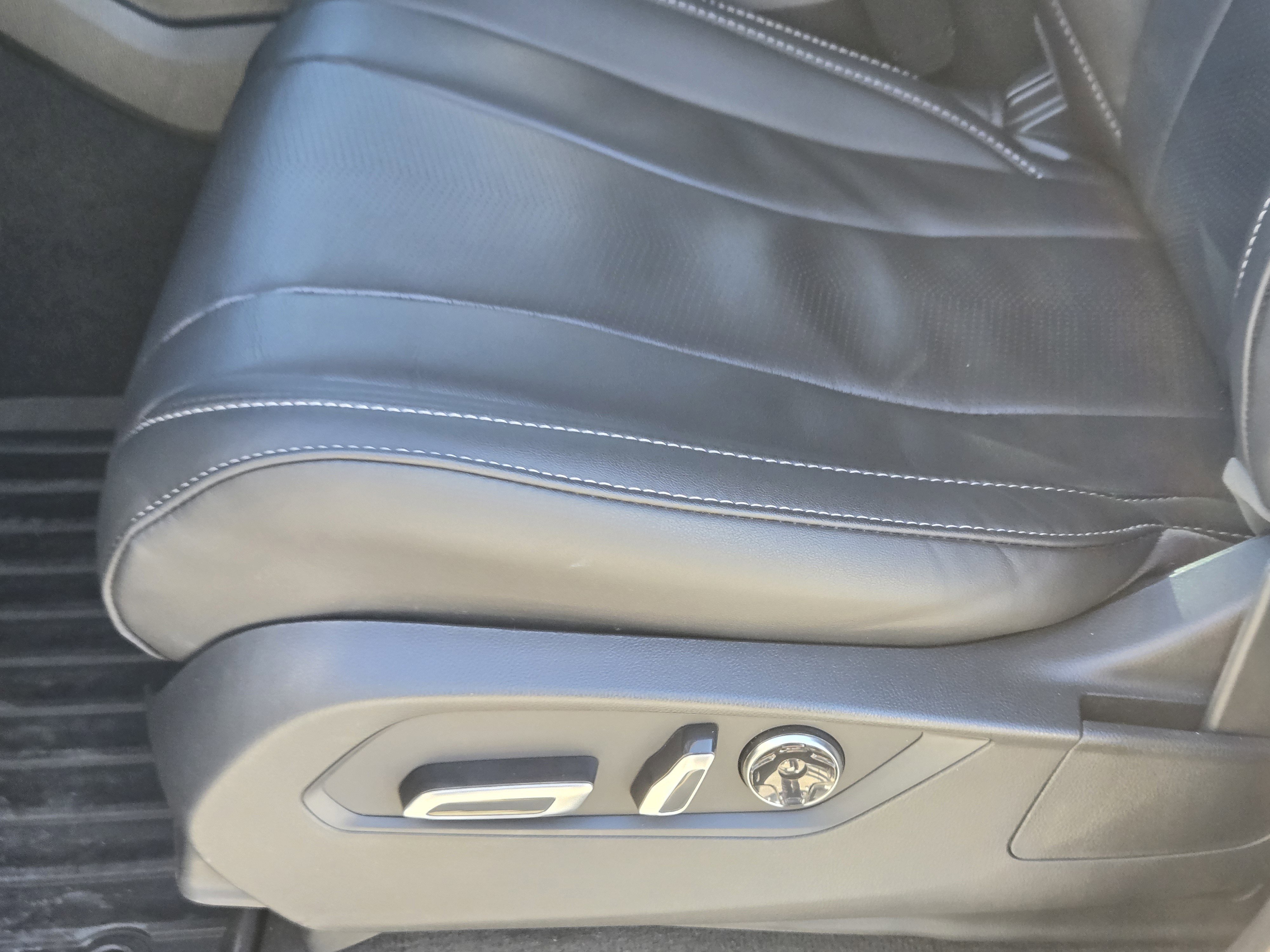 Certified 2026 Acura MDX w/ Technology Package image 28