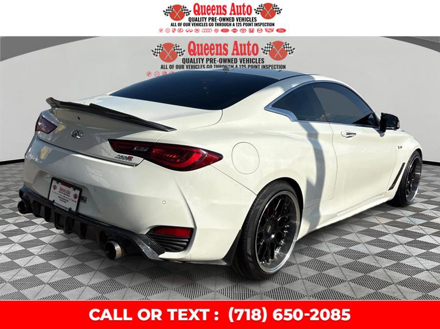 Used 2018 INFINITI Q60 Red Sport 400 AWD/4WD image 7